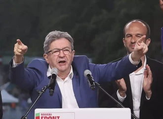Fransa solçuları Makronu istefaya göndərməklə hədələyir