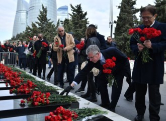 Böyük Britaniyanın Azərbaycandakı səfiri 20 Yanvar faciəsi ilə bağlı başsağlığı verib