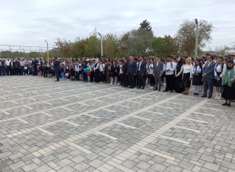 Heydər Əliyev Fondunun İmişlinin Aranlı kəndinin şagirdlərinə yeni dərs ili hədiyyəsi