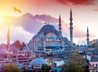 Türkiyəyə gələn ziyarətçilərin sayı 26 milyonu keçib