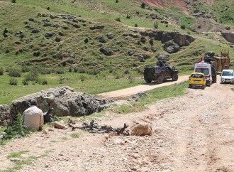 PKK terrorçuları mülki avtomobillərə hücum edib