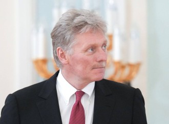 Ermənistan Ukraynanın yolu ilə gedir - Peskov