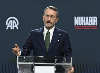 Köklü media qurumlarımız qlobal vicdanın sözcülüyünü öz üzərinə götürürlər