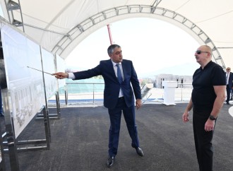 Prezident İlham Əliyev Xankəndi Konqres Mərkəzinin təməlini qoyub