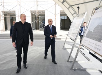 Prezident İlham Əliyev Xankəndi Konqres Mərkəzinin təməlini qoyub