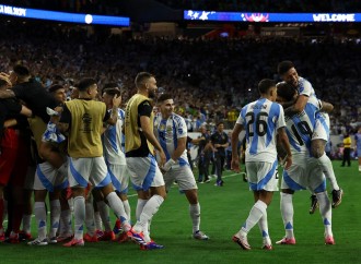 Argentina yarımfinala vəsiqə qazanıb