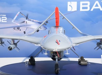 "Bayraktar TB2" zərbə PUA-sı ADEX-də nümayiş etdirilir