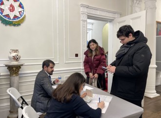 Böyük Britaniyadakı səfirliyimizdə səsvermə prosesi davam edir