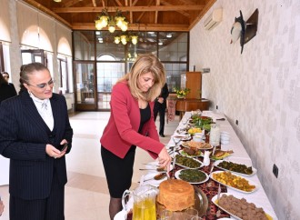 Bolqarıstanın birinci xanımı Azərbaycan milli mətbəxi ilə tanış olub
