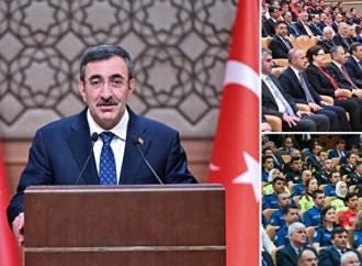 Biz daha şəffaf və hesabat verə bilən bir dövlət strukturunu gücləndirməliyik