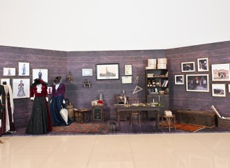 Heydər Əliyev Mərkəzində Tağıyev: Neft bədii filminin premyerası olub