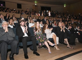 Heydər Əliyev Mərkəzində Tağıyev: Neft bədii filminin premyerası olub
