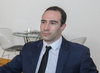 Azərbaycanda həbsdə olan Fransa casuslarından birinin şəxsiyyəti məlum olub