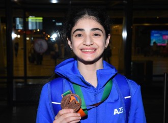 Avropa çempionatındakı Azərbaycan gimnastları Vətənə dönüblər