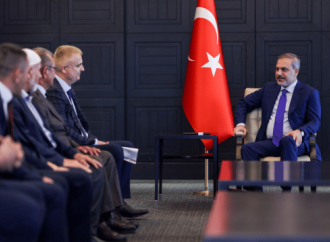Hakan Fidan Moskvada Axısqa türkləri ilə görüşüb