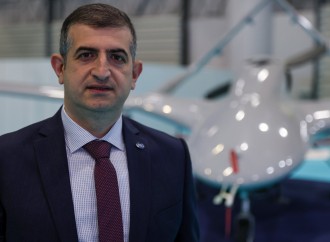 Haluk Bayraktar KAAN-ın uçuşu münasibətilə TUSAŞ heyətini təbrik edib