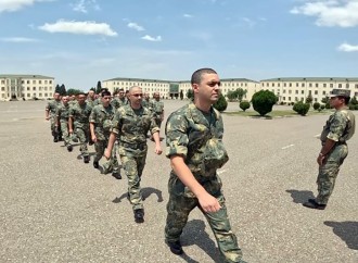 Yeni gələn çağırışçıların hərbi hissələrdə qəbulu davam edir