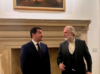 Hikmət Hacıyev Britaniya baş nazirinin müşaviri ilə görüşüb