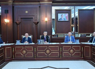 İnsan hüquqları komitəsi payız sessiyasında ilk iclasını keçirib