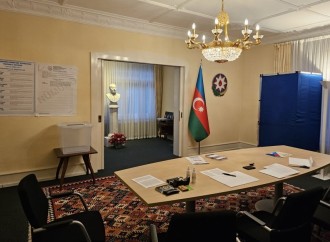 İsveçrədəki səfirliyimizdə yaradılmış seçki məntəqəsində səsvermə davam edir