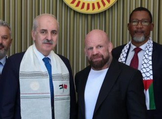 Məşhur idmançı ilk cümə namazını TBMM məscidində qılıb