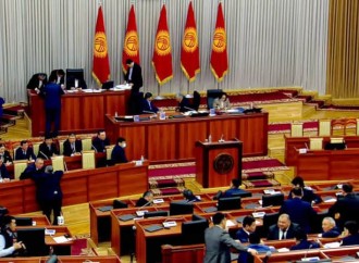 Qırğızıstanda vaxtın bir saat geri çəkilməsi təklif edilib