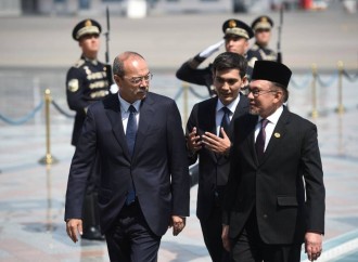Malayziyanın baş naziri Özbəkistana səfər edib