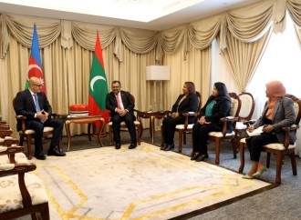 Azərbaycan səfiri etimadnaməsini Maldiv prezidentinə təqdim edib