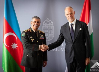 Zakir Həsənov Budapeştdə macarıstanlı həmkarı ilə görüşüb