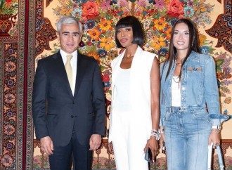 Naomi Kempbell Azərbaycana səfəri ilə bağlı paylaşım edib