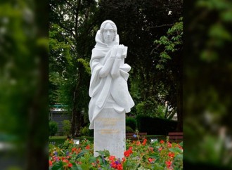 Natəvanın abidəsi ilə bağlı Fransanın Evian-le Ben şəhər meriyasına müraciət edildi