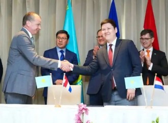 Qazaxıstan və Hollandiya doqquz kommersiya sazişi imzalayıb