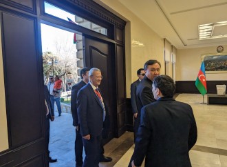 TDT-nin nümayəndə heyəti Azərbaycanda keçirilən seçkiləri müşahidə etmək üçün seçki məntəqəsinə gəlib