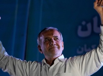 İranda xalqın seçimi Pezeşkian olub