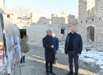 Prezident İlham Əliyev Şuşada Aşağı Gövhər Ağa məscidində aparılan bərpa işləri ilə tanış olub