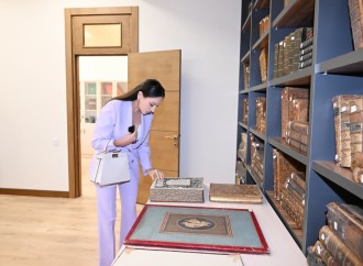 Prezident İlham Əliyev və Birinci xanım Mehriban Əliyeva Bakıda Botanika İnstitutunun yeni binasının açılışında iştirak edib və Nəbatat Bağında görülən işlərlə tanış olublar