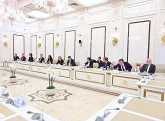 Sahibə Qafarova Bundestaqın komitəsi sədri ilə görüşüb