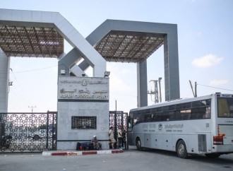 Qəzza zolağına humanitar yardım daşıyan 81 yük maşını daxil olub