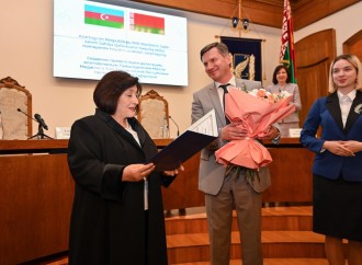 Sahibə Qafarovaya Belarus Dövlət Universitetinin Fəxri professoru adı verilib