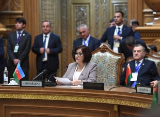 Sahibə Qafarova Tacikistanda beynəlxalq parlament konfransında çıxış edib