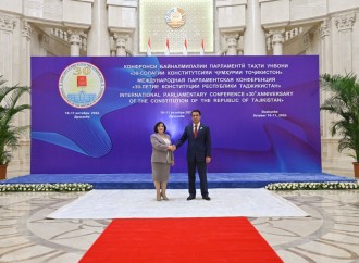 Sahibə Qafarova Tacikistanda beynəlxalq parlament konfransında çıxış edib