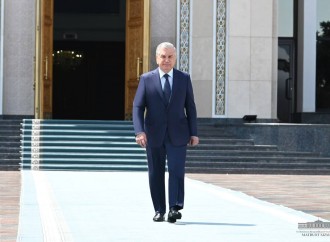 Özbəkistan prezidenti Azərbaycana işgüzar səfərə yola düşüb