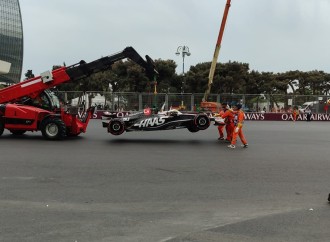 Formula 1 komandalarının üçüncü sərbəst yürüşləri zamanı qəza baş verdi