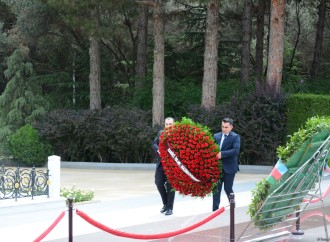 XİN-in rəhbər heyəti Fəxri Xiyaban və Şəhidlər xiyabanını ziyarət edib