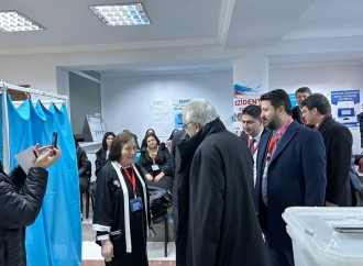Türkiyəli deputatlar seçkilərin gedişini izləyirlər