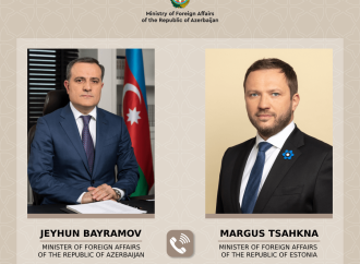 Ceyhun Bayramov estoniyalı həmkarı ilə Azərbaycan-Ermənistan normallaşma prosesini müzakirə edib