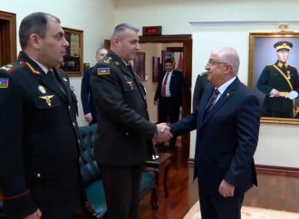 Yaşar Gülər Ankarada Azərbaycan generalları ilə görüşüb