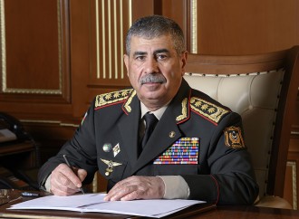 Zakir Həsənov Dövlət Suverenliyi Günü münasibətilə Azərbaycan Ordusunun şəxsi heyətini təbrik edib