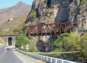 Zəngəzur dəhlizindən keçəcək avtomobil və dəmir yollarının tikintisi fasiləsiz davam edir